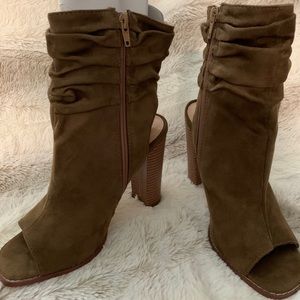 *NEW* Open Toe Ankle Booties